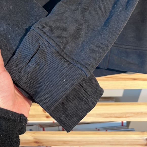 Lululemon Womens Pullover hoodie size 2 - Picture 2 of 9